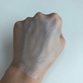 엘리샤코이 올데이 마일드 선크림 — 5점을 준 리뷰어가 2022년 7월 올린 사용 사진