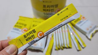 서울약사신협 프리미엄비타민C1000_2.5G x 100포 — 5점을 준 리뷰어가 2021년 1월 올린 사용 사진