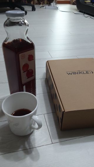 [바이윙클] 페르시아 유기농 석류 착즙주스 750ml 2병 + 선물박스 세트 — 5점을 준 리뷰어가 2022년 3월 올린 사용 사진