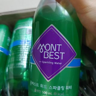 몽베스트 Montbest with Sparkling water Plain 20병 — 5점을 준 리뷰어가 2021년 11월 올린 사용 사진