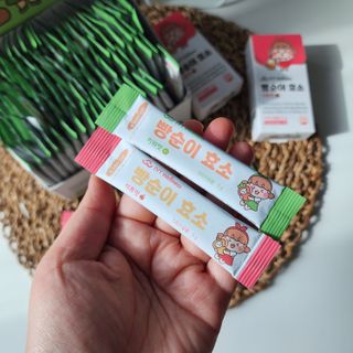 아이비웰니스 빵순이 식탁 위의 필수템! 빵순이 효소 키위맛 100포 + 석류맛 14포 (총 114포) — 5점을 준 리뷰어가 2022년 12월 올린 사용 사진