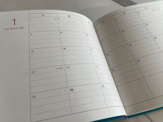 리훈 2023년 하고싶은말다이어리 (세로/정사각 중 택 1, 베이지/블루 중 택 1) — 5점을 준 리뷰어가 2023년 1월 올린 사용 사진