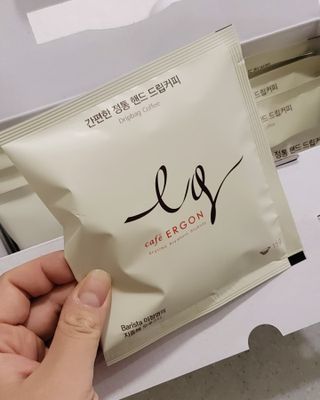 카페에르곤 바리스타 핸드 드립백커피 대용량 15g / 지중해오후 2시 — 5점을 준 리뷰어가 2021년 11월 올린 사용 사진