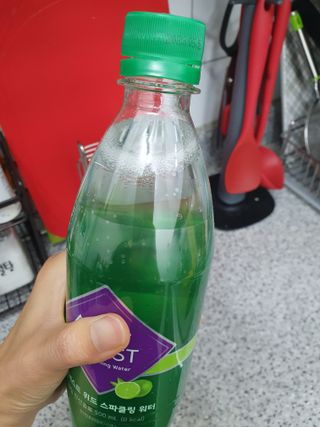 몽베스트 Montbest with Sparkling water Lime20병 — 5점을 준 리뷰어가 2022년 6월 올린 사용 사진