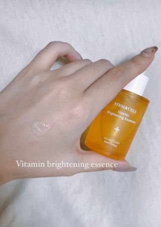 체르엠 스템앤셀 비타민 브라이트닝 에센스 30ml 1개 — 5점을 준 리뷰어가 2021년 9월 올린 사용 사진