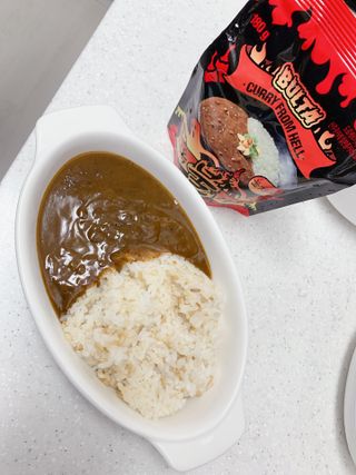 불타 지옥불카레 불지옥맛 180g x 3봉 — 4점을 준 리뷰어가 2021년 6월 올린 사용 사진