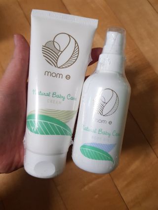 mom e 맘이 내추럴 베이비 케어 크림+바디오일 — 5점을 준 리뷰어가 2021년 1월 올린 사용 사진