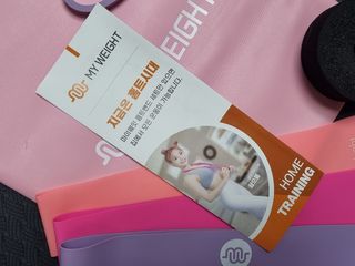 마이웨잇 심으뜸 홈트밴드세트 홈짐 여자홈트레이닝기구 운동용고무밴드 — 5점을 준 리뷰어가 2021년 7월 올린 사용 사진