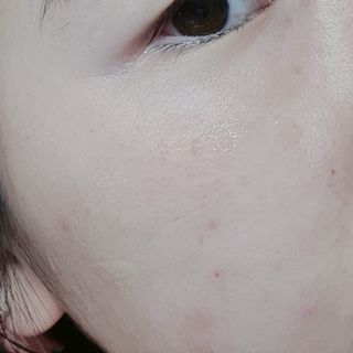 더마포레스트 모이스처라이징 아쿠아크림 / 수분크림 히알루론산 펩타이드 보습 미백 주름개선 — 5점을 준 리뷰어가 2021년 6월 올린 사용 사진