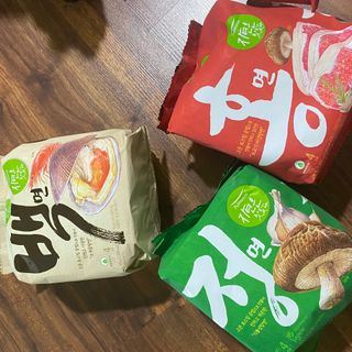 [풀무원] 자연은맛있다 정면, 백면, 홍면  세트 — 5점을 준 리뷰어가 2021년 4월 올린 사용 사진