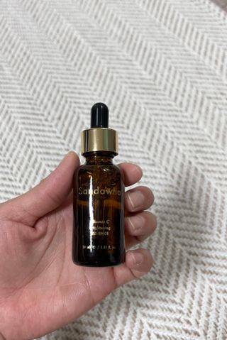 스킨큐어 산다화 비타민c 화이트닝 에센스 30ml — 5점을 준 리뷰어가 2023년 7월 올린 사용 사진