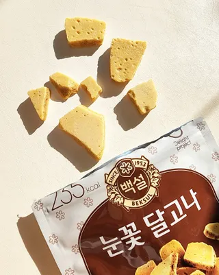 딜라이트 프로젝트  달콤한 눈꽃 간식세트( 눈꽃 솜사탕 / 레몬라임 솜사탕 / 달고나 총 7EA+스마트톡 증정) — 5점을 준 리뷰어가 2022년 5월 올린 사용 사진