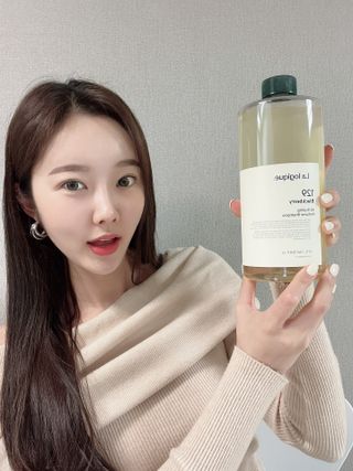 라로지크 X4 스케일링 퍼퓸 샴푸 1,000mℓ — 4점을 준 리뷰어가 2022년 1월 올린 사용 사진