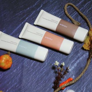 [후르디아] 끈적임 없는 착한성분 비건  핸드크림 3종 — 5점을 준 리뷰어가 2021년 11월 올린 사용 사진