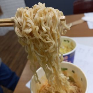 NISSIN 닛신 컵누들  4종 - 씨푸드오리지날, 씨푸드 스파이시, 씨푸드 커리, 씨푸드 XO소스 — 5점을 준 리뷰어가 2022년 4월 올린 사용 사진