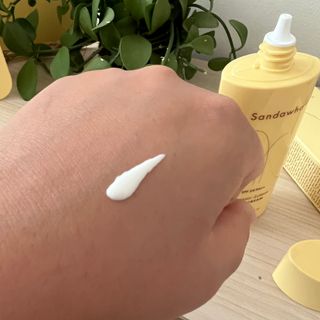 스킨큐어 산다화 유기농 레몬썬크림 — 5점을 준 리뷰어가 2022년 4월 올린 사용 사진