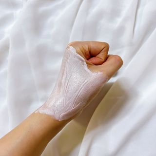리엔케이 핑크 볼륨 래디언스 컬러크림 에디션 — 5점을 준 리뷰어가 2023년 11월 올린 사용 사진