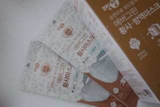 에버그린 순면 끈조절 KF94 마스크 - 화이트 30매 — 5점을 준 리뷰어가 2021년 4월 올린 사용 사진