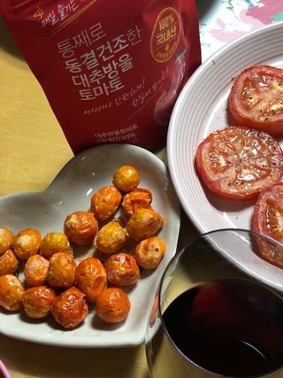 레드닥터 완숙토마토 + 통째로 동결건조한 대추방울토마토 — 5점을 준 리뷰어가 2022년 11월 올린 사용 사진