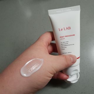르랩 포스트 프로시져 피부과 재생크림, 울트라 리바이탈 Y존 보습크림 50ml SET — 5점을 준 리뷰어가 2022년 12월 올린 사용 사진
