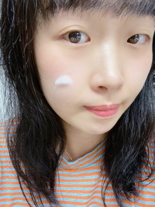 김정문알로에 큐어 큐어 알로에 리프레쉬 젤리 세럼, 큐어 알로에 하이드로 젤리 크림 — 5점을 준 리뷰어가 2021년 4월 올린 사용 사진