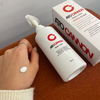 아토캐논(ATO CANNON) 아토캐논 고보습 바디로션 200ml — 5점을 준 리뷰어가 2022년 12월 올린 사용 사진