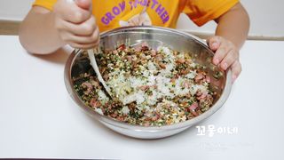 해풀잎 누구나 김밥*1ea [(혼합야채 35g *1ea,  김밥김 (5g, 5ea),  양념간장 (6g, 5ea), 참기름(5g, 2ea)] — 5점을 준 리뷰어가 2022년 8월 올린 사용 사진