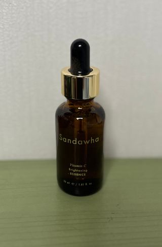 스킨큐어 산다화 비타민c 화이트닝 에센스 30ml — 5점을 준 리뷰어가 2023년 7월 올린 사용 사진