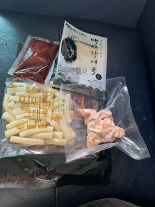 [앤더미트]더 불맛 직화 막창 매콤 떡볶이 1팩 (640g) — 5점을 준 리뷰어가 2022년 5월 올린 사용 사진