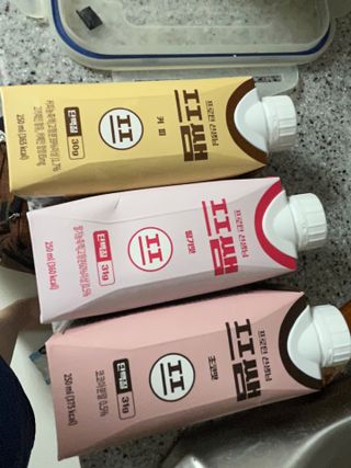파워풀엑스 [프쌤] 더 맛있고 강력해진 고단백 음료 3종 (초코맛,딸기맛,커피맛) — 5점을 준 리뷰어가 2023년 1월 올린 사용 사진