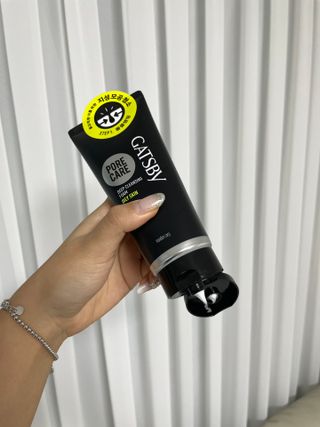 [갸스비] 지성 남성을 위한 포어케어 클렌징폼 — 4.5점을 준 리뷰어가 2021년 7월 올린 사용 사진