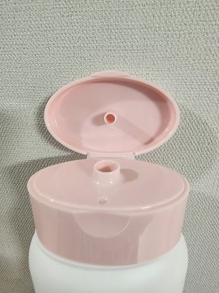 위시스 프리미엄 글루타치온  화이트닝 바디로션 — 5점을 준 리뷰어가 2023년 1월 올린 사용 사진