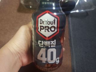 닥터유 프로 단백질 드링크 40g 초코 닥터유 프로 단백질드링크 40g 초코 — 4점을 준 리뷰어가 2024년 9월 올린 사용 사진
