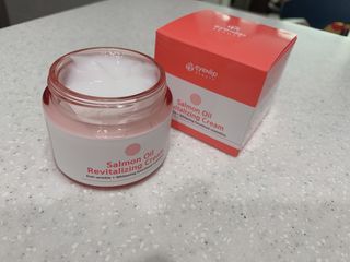 아이앤립 / EYENLIP 아이앤립 연어오일 리바이탈라이징 크림 — 5점을 준 리뷰어가 2021년 4월 올린 사용 사진
