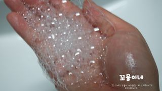 [위켄더스] 기분좋은 하루를 선사해주는 핸드& 바디워시 1종 랜덤발송 — 5점을 준 리뷰어가 2022년 8월 올린 사용 사진