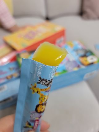 다나음 셀렌에 빠진 아연면역젤리 열대과일맛+사과맛 — 5점을 준 리뷰어가 2023년 1월 올린 사용 사진