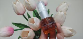유니베르소 로즈힙 오일 15ml — 5점을 준 리뷰어가 2021년 8월 올린 사용 사진