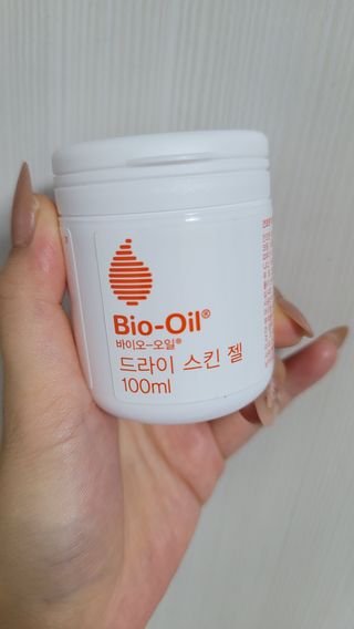 바이오오일 [바이오-오일] 드라이 스킨 젤 100ml — 5점을 준 리뷰어가 2021년 10월 올린 사용 사진