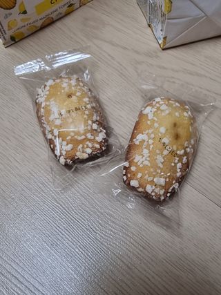 [메종콜리브리] 프랑스 마들렌 메종콜리브리 레몬 마들렌 2팩 — 5점을 준 리뷰어가 2021년 9월 올린 사용 사진