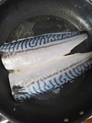 ㈜금호통상 노르웨이 고등어 900g (6~10편) — 5점을 준 리뷰어가 2023년 11월 올린 사용 사진