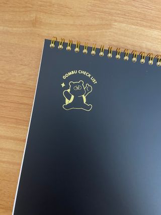 리훈 곰부 체크리스트+ 곰부 리무버블스티커 1장 — 4점을 준 리뷰어가 2021년 5월 올린 사용 사진