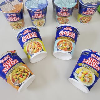 NISSIN 닛신 컵누들  4종 - 씨푸드오리지날, 씨푸드 스파이시, 씨푸드 커리, 씨푸드 XO소스 — 3점을 준 리뷰어가 2021년 10월 올린 사용 사진