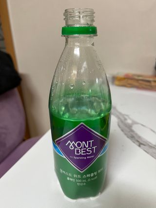 몽베스트 Montbest with Sparkling water Plain 20병 — 4.5점을 준 리뷰어가 2023년 2월 올린 사용 사진