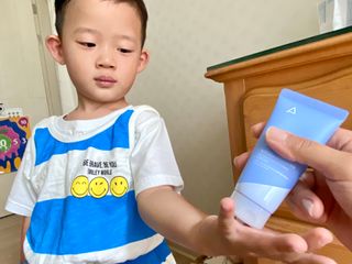 에스트라 아토베리어365 하이드로 수딩크림 — 5점을 준 리뷰어가 2022년 6월 올린 사용 사진