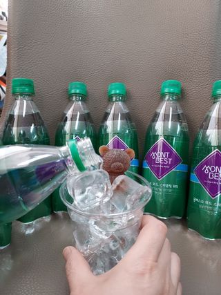 몽베스트 Montbest with Sparkling water Plain 20병 — 5점을 준 리뷰어가 2023년 3월 올린 사용 사진