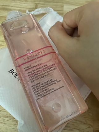 [바디셀런스] 속보습+사용감+향 모두 잡은 / 세라드린 속보습 핑크토너 300ml — 3.5점을 준 리뷰어가 2022년 3월 올린 사용 사진
