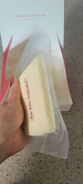 앙투어솔레 아일랜드 구워먹는 치즈 100 자연 치즈 와인안주 300g(100g x 3팩) — 5점을 준 리뷰어가 2022년 8월 올린 사용 사진