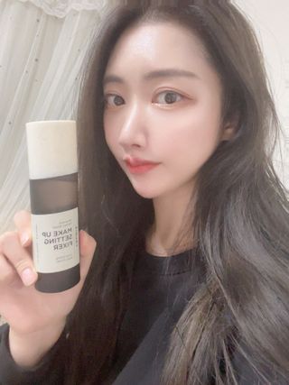 [후르디아] 묻어남NO 비건 메이크업 픽서 — 5점을 준 리뷰어가 2021년 10월 올린 사용 사진