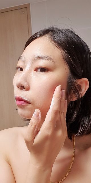 나우 [리브엠] 화해 1등 클렌징 파우더! 모공&피지 말끔순삭 — 5점을 준 리뷰어가 2023년 6월 올린 사용 사진