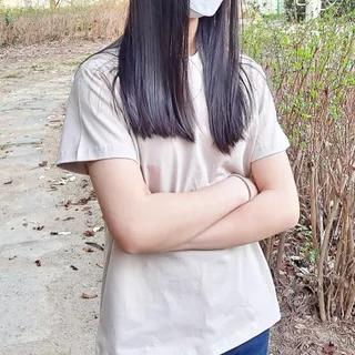 아르보노브라 아르보노 주니어 베이직 반팔 브라 티셔츠 — 5점을 준 리뷰어가 2022년 4월 올린 사용 사진